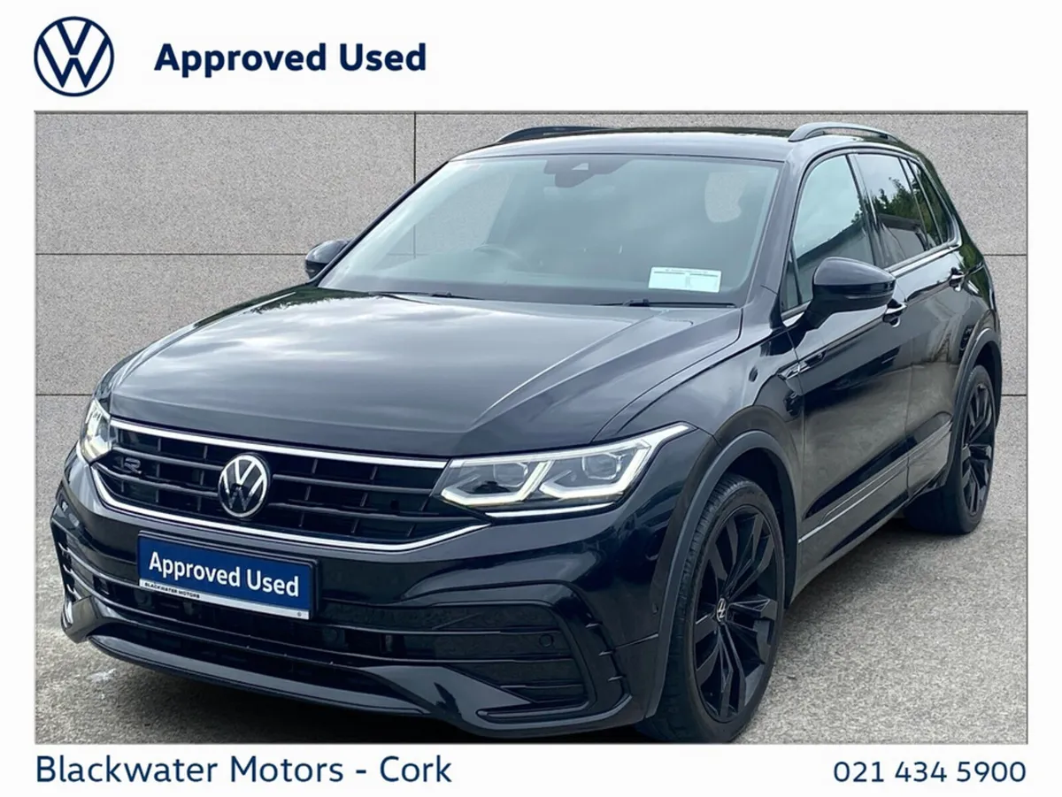 Volkswagen Tiguan Hatchback, Diesel, 2023, Black