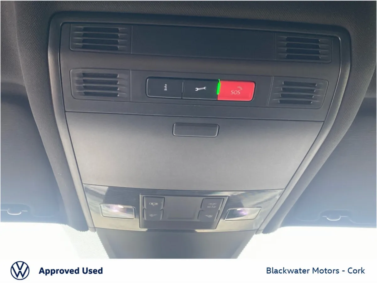Volkswagen Tiguan Hatchback, Diesel, 2023, Black