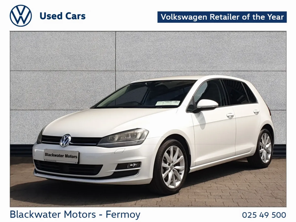 Volkswagen Golf Hatchback, Petrol, 2017, White