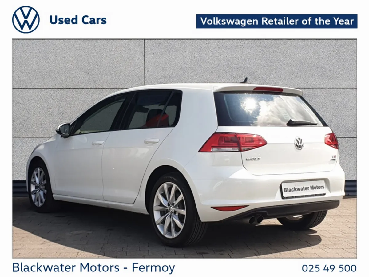 Volkswagen Golf Hatchback, Petrol, 2017, White