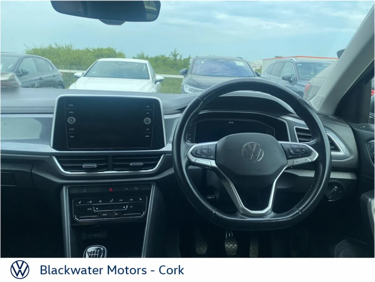 Volkswagen T-Roc SUV, Petrol, 2023, Grey