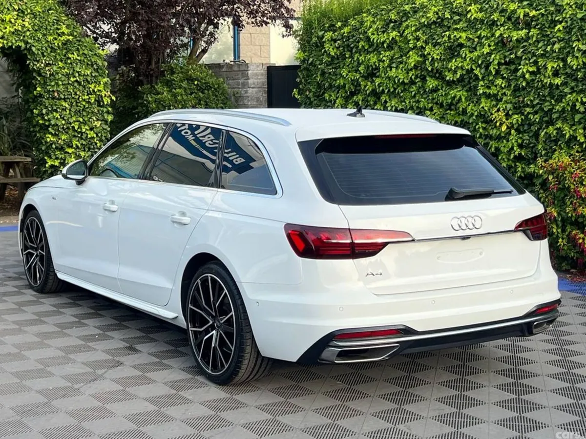 Audi A4 Estate, Diesel, 2023, White