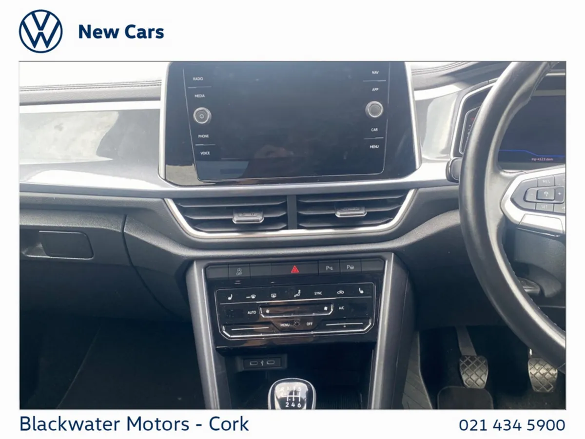 Volkswagen T-Roc SUV, Petrol, 2023, Grey