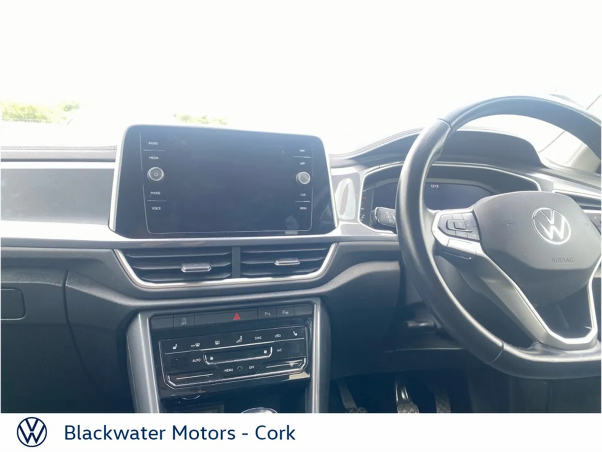 Volkswagen T-Roc SUV, Petrol, 2023, Grey