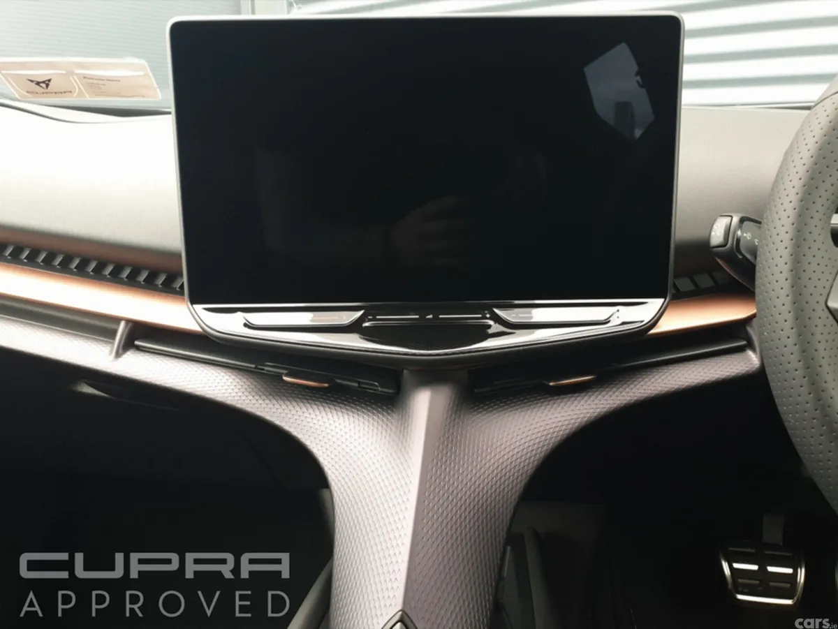 Cupra Tavascan Hatchback, Electric, 2026, Grey