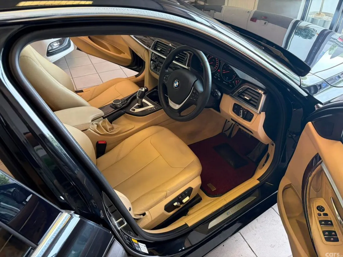 BMW 3-Series Saloon, Petrol Plug-in Hybrid, 2016, Black