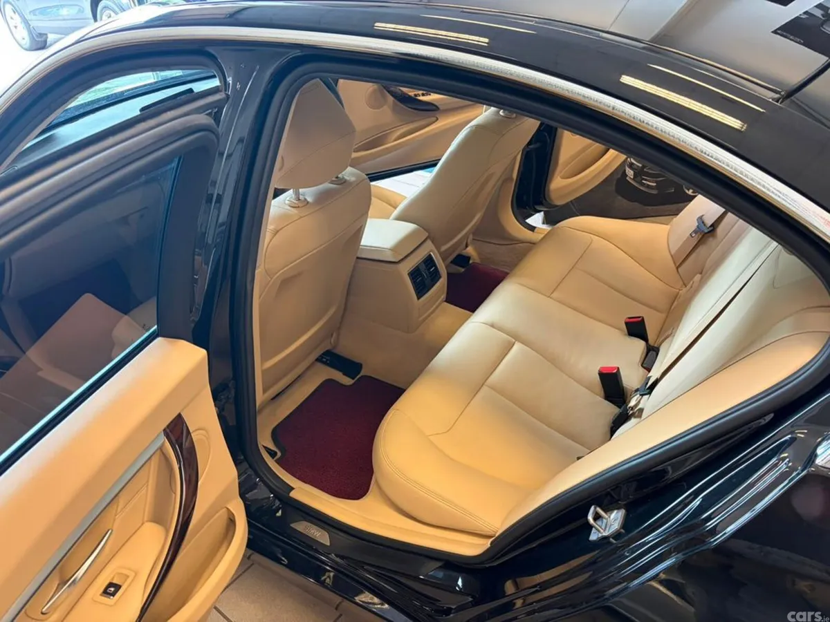 BMW 3-Series Saloon, Petrol Plug-in Hybrid, 2016, Black