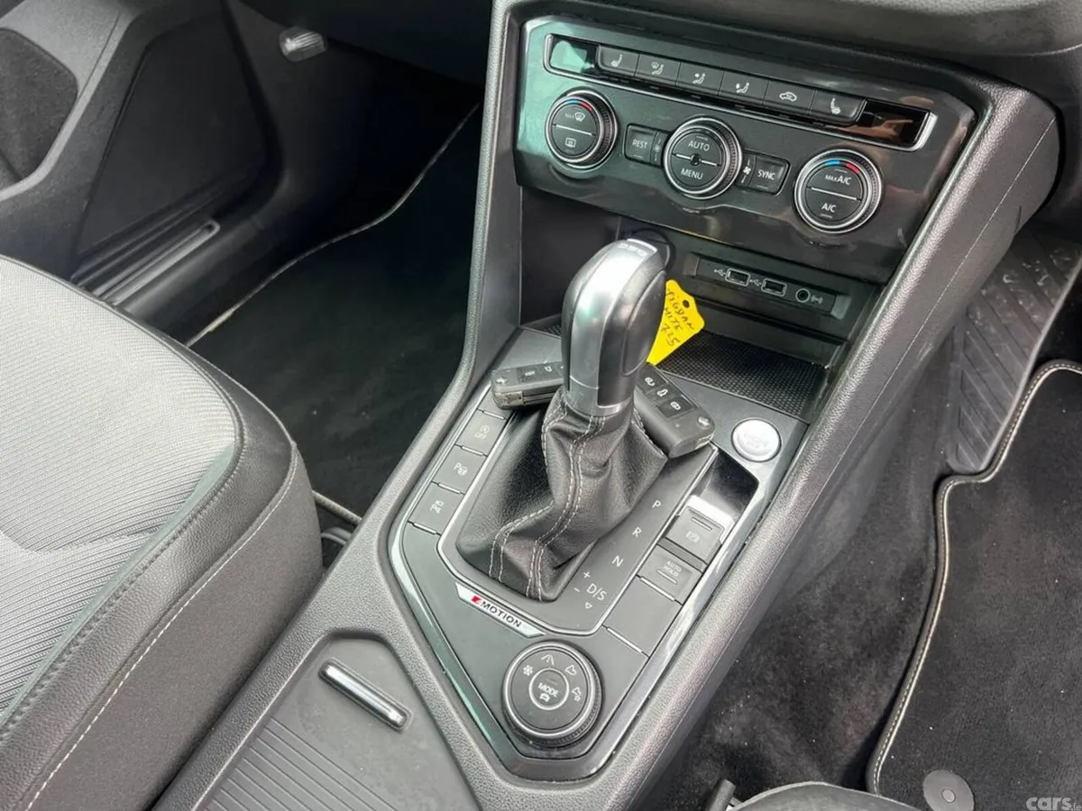 Volkswagen Tiguan SUV, Diesel, 2019, White