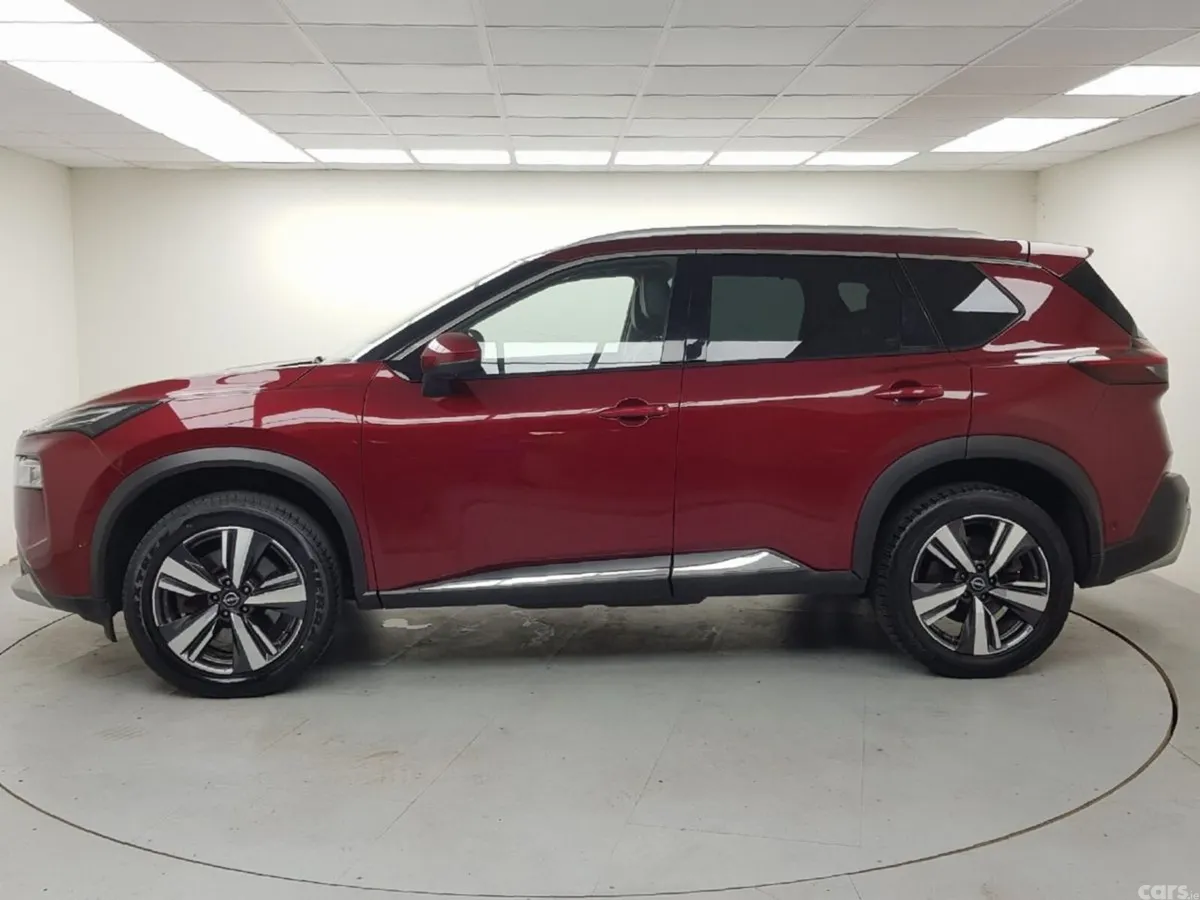 Nissan X-Trail SUV, Petrol Hybrid, 2023, Red