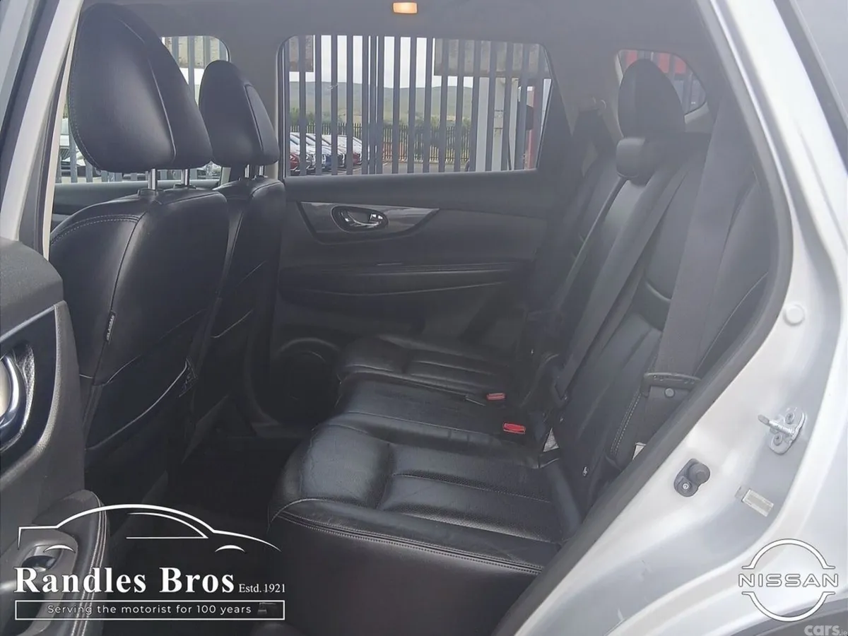Nissan X-Trail SUV, Diesel, 2017, Silver