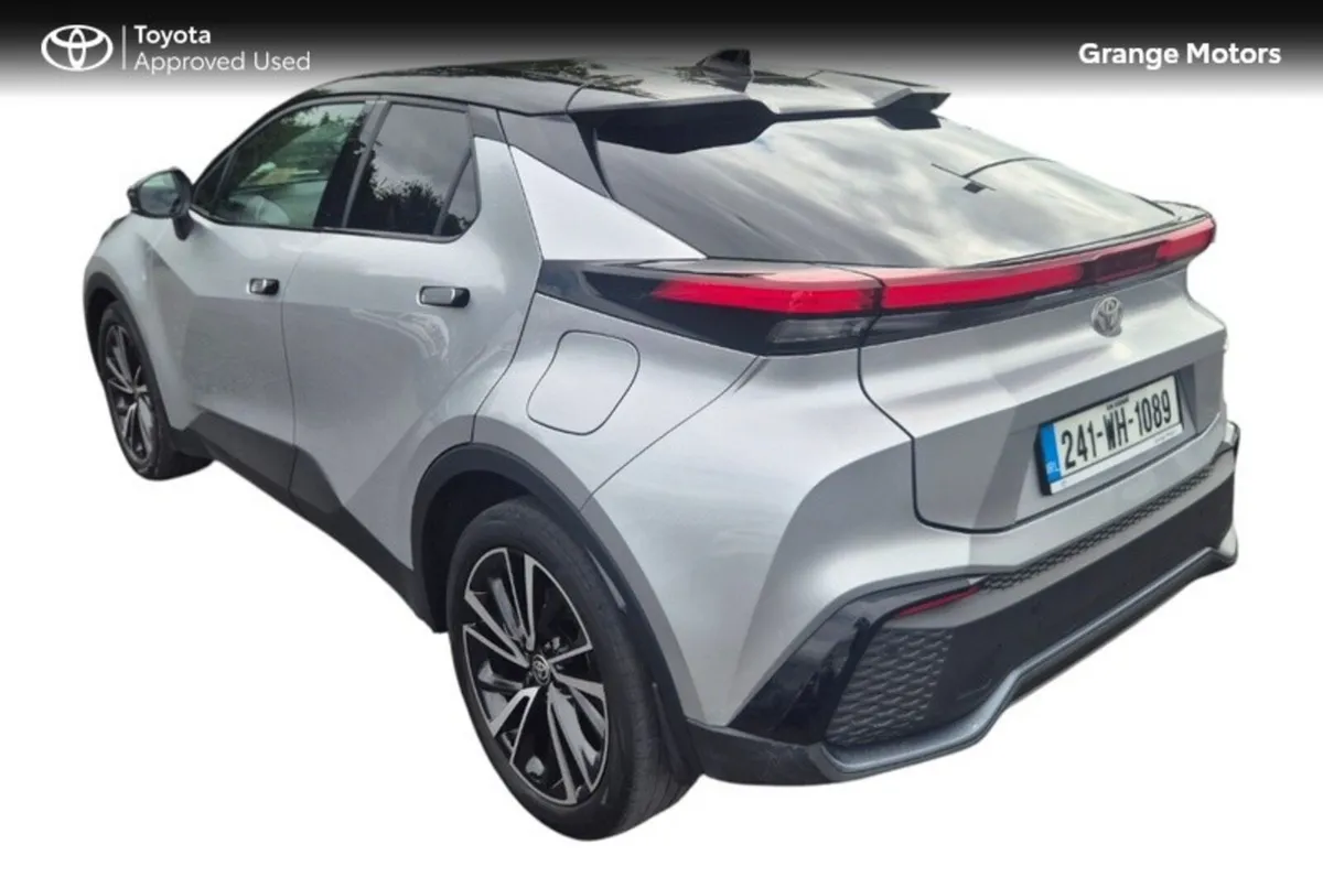 Toyota C-HR SUV, Petrol Hybrid, 2024, Silver