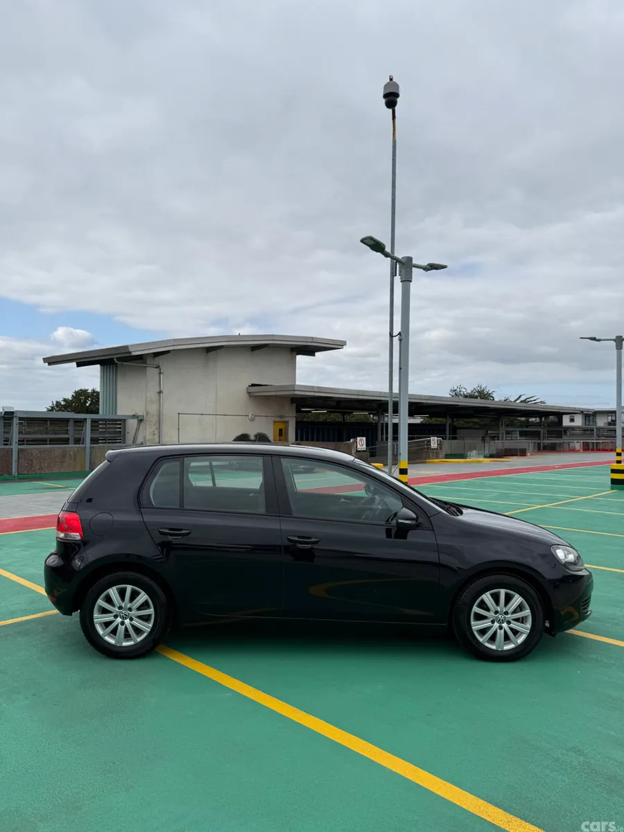 Volkswagen Golf Hatchback, Petrol, 2012, Black