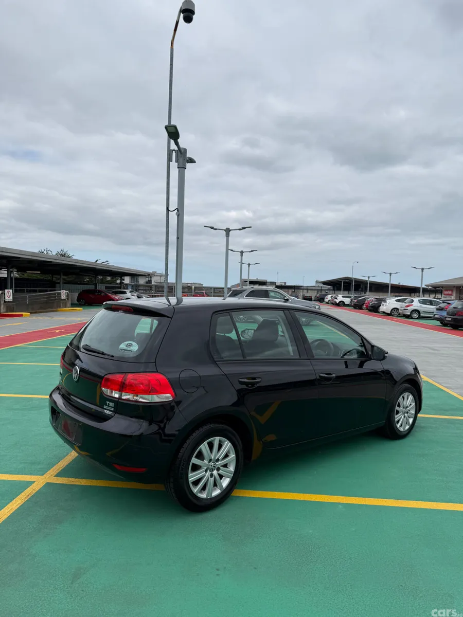 Volkswagen Golf Hatchback, Petrol, 2012, Black