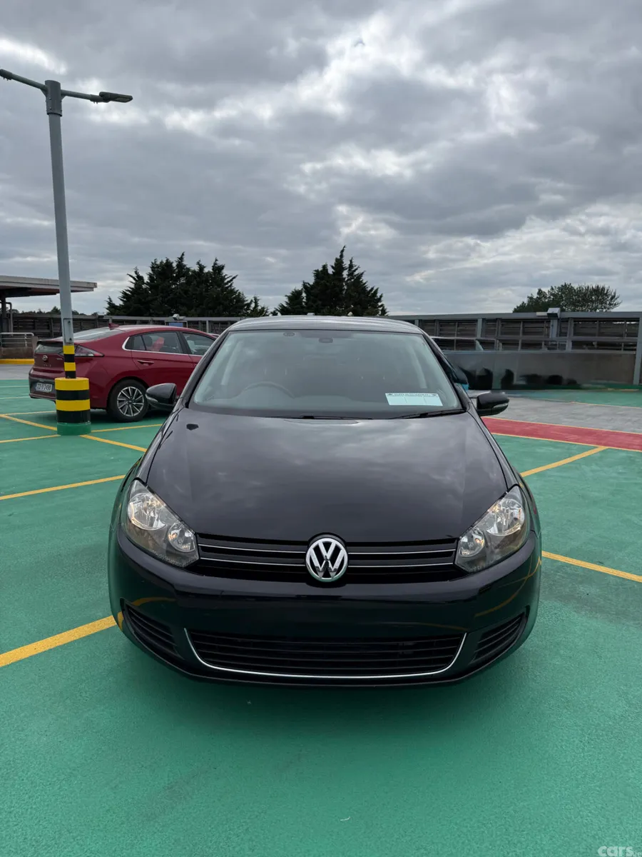 Volkswagen Polo Hatchback, Petrol, 2010, Black