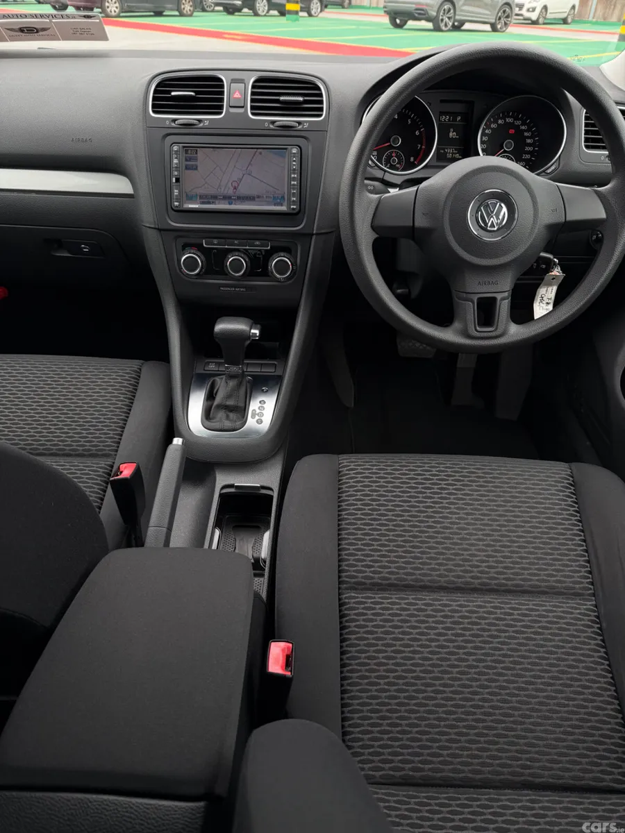 Volkswagen Polo Hatchback, Petrol, 2010, Black