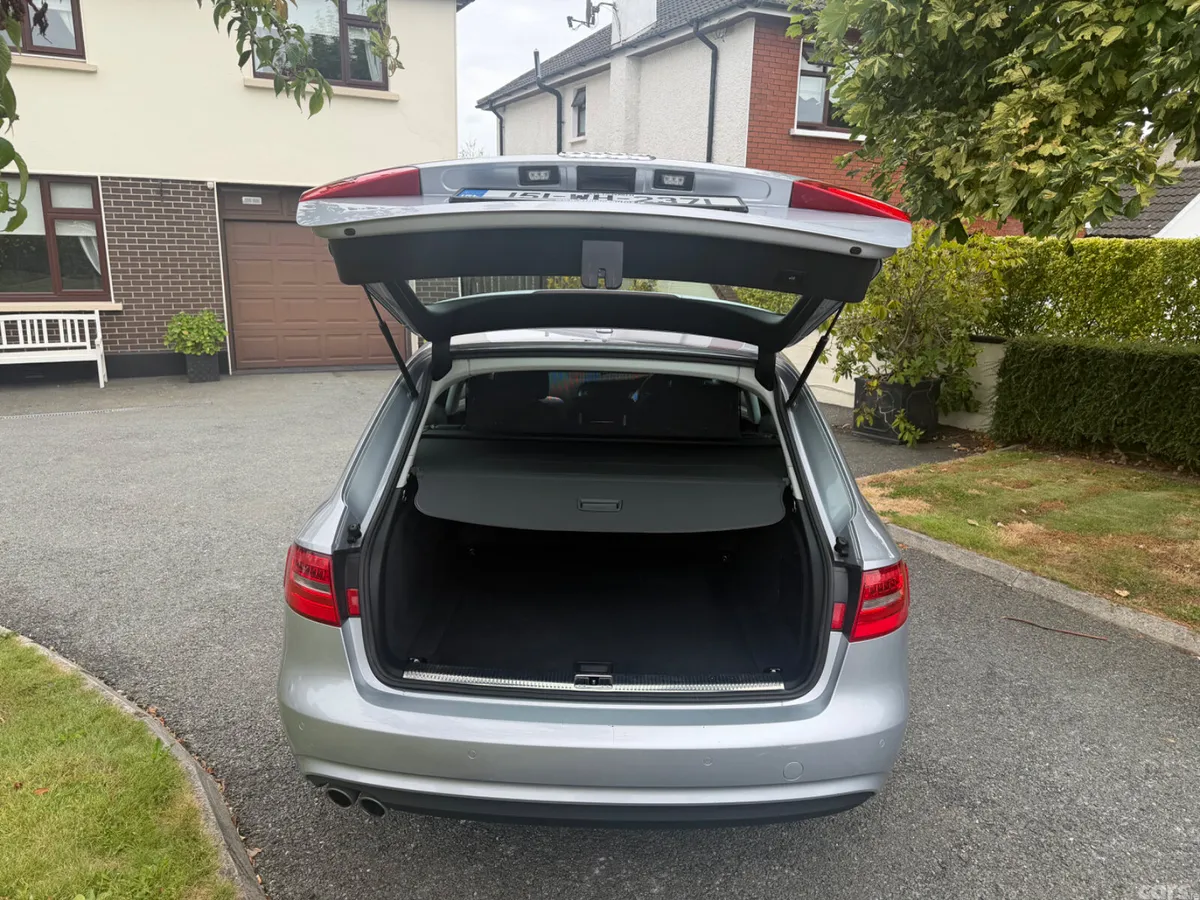 Audi A4 Estate, Diesel, 2015, Silver