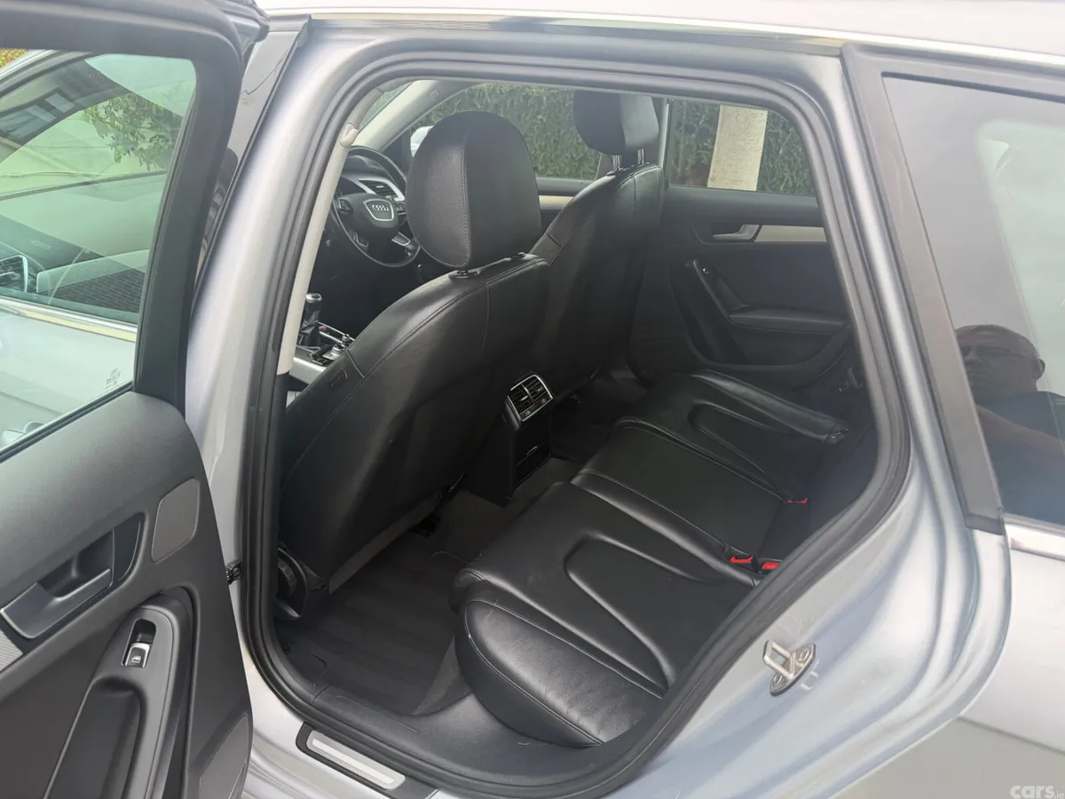 Audi A4 Estate, Diesel, 2015, Silver