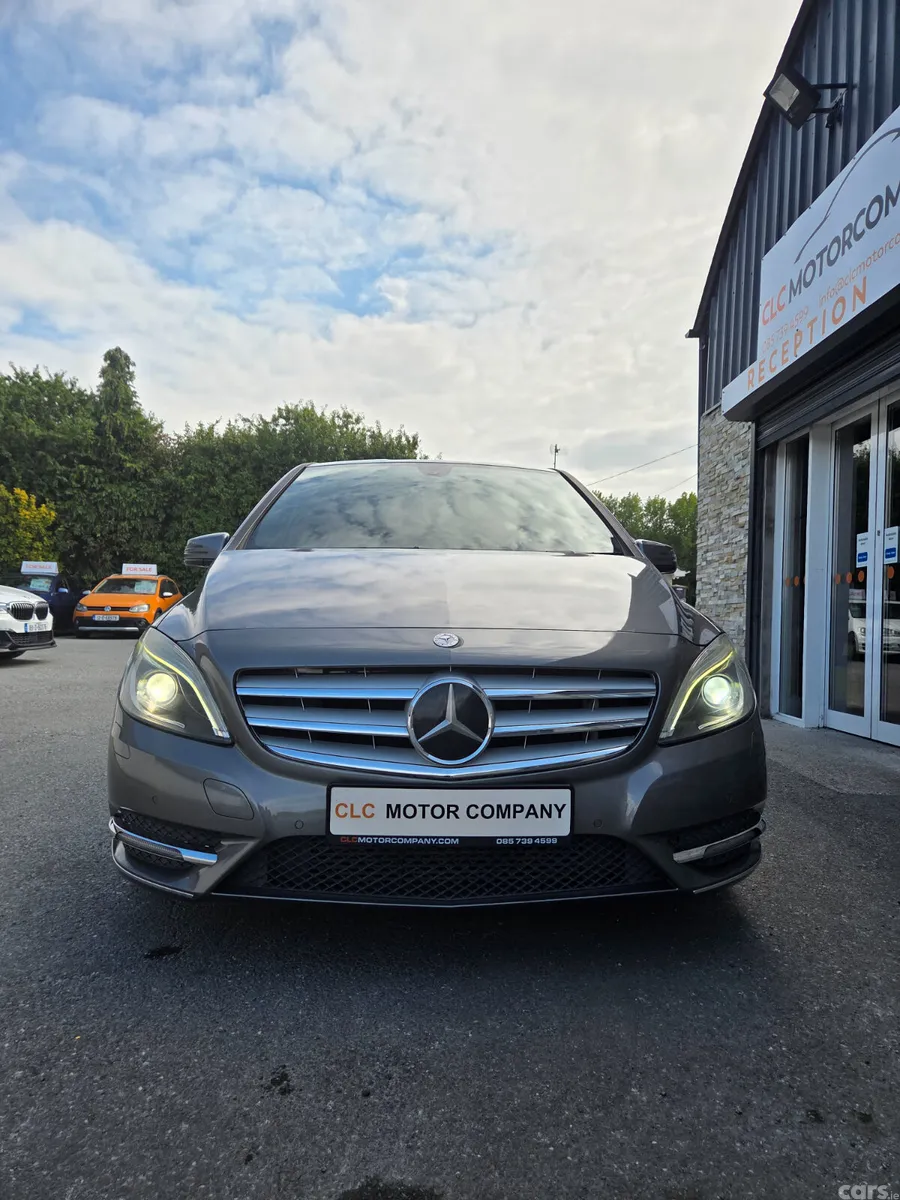 Mercedes-Benz B-Class Hatchback, Petrol, 2013, Grey