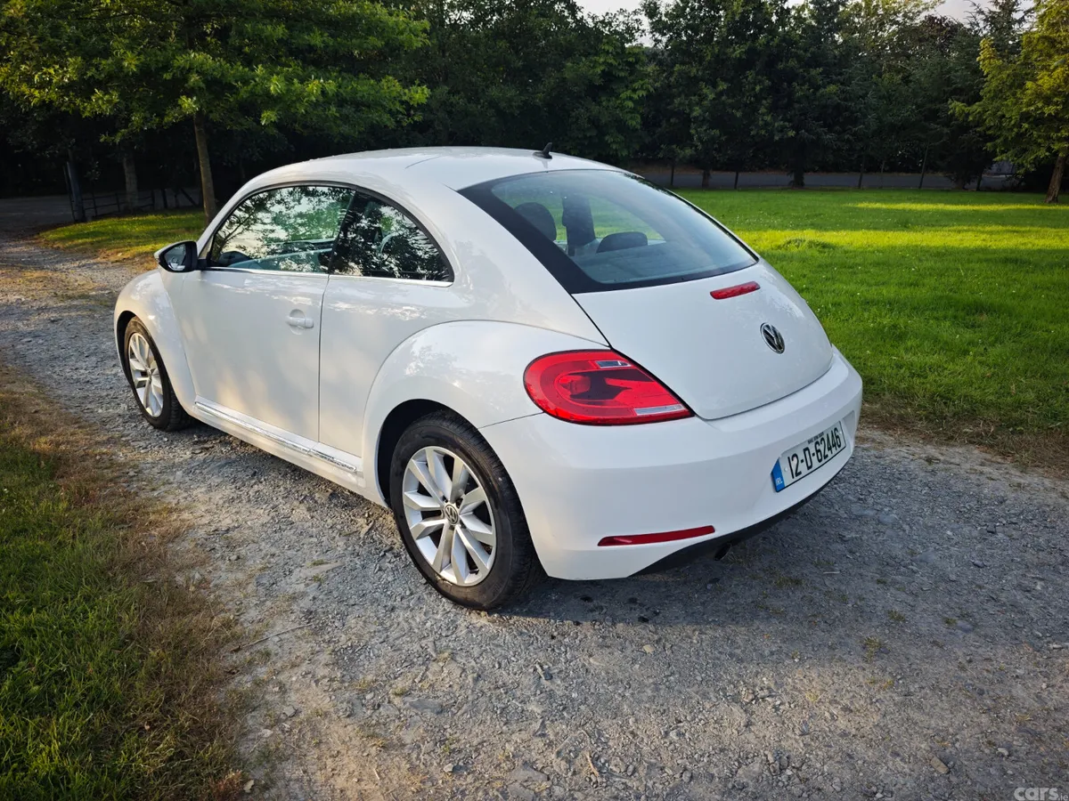 Volkswagen Beetle Hatchback, Petrol, 2012, White