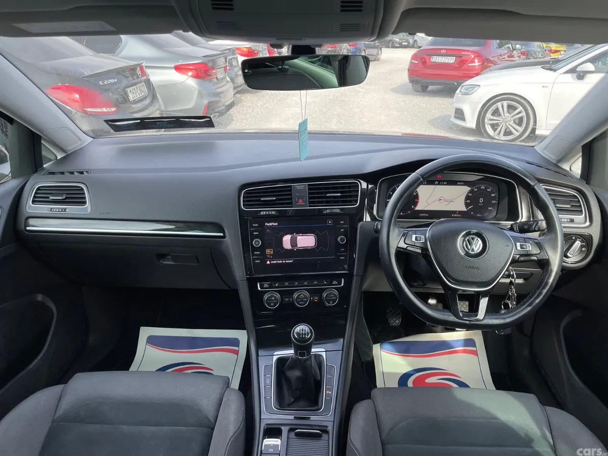 Volkswagen Golf Estate, Petrol, 2018, Grey
