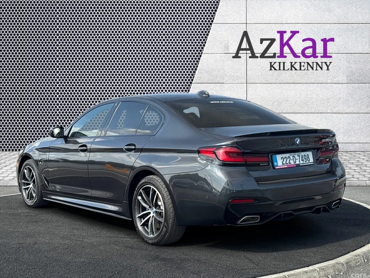 BMW 5-Series Saloon, Petrol Plug-in Hybrid, 2022, Grey
