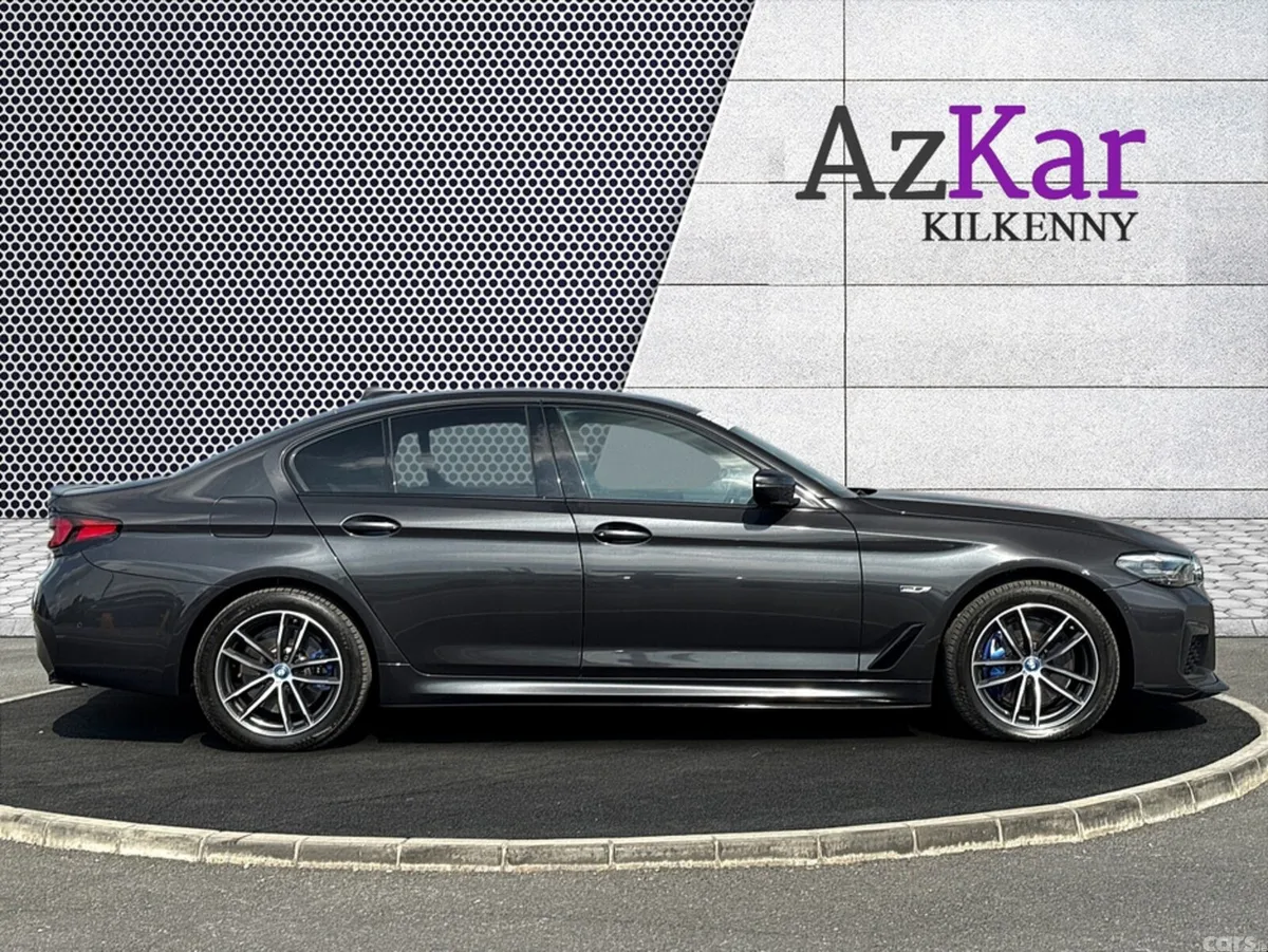 BMW 5-Series Saloon, Petrol Plug-in Hybrid, 2022, Grey