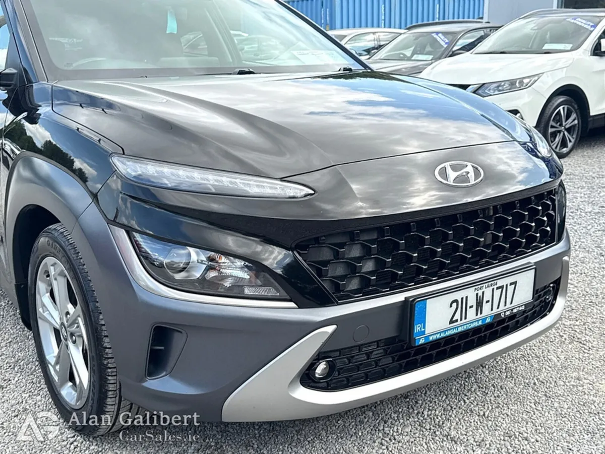 Hyundai KONA MPV, Petrol, 2021, Black