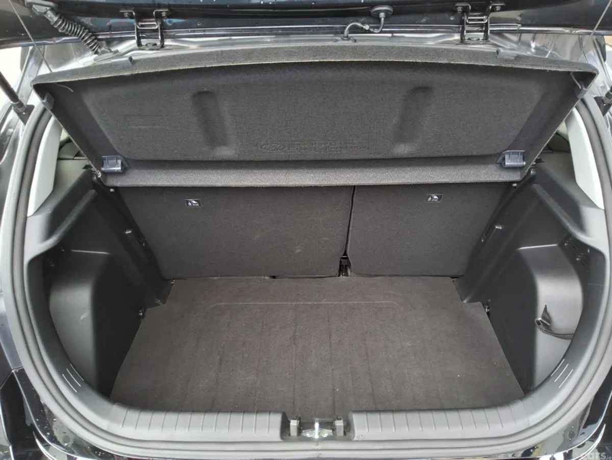Hyundai i20 Hatchback, Petrol, 2026, Black