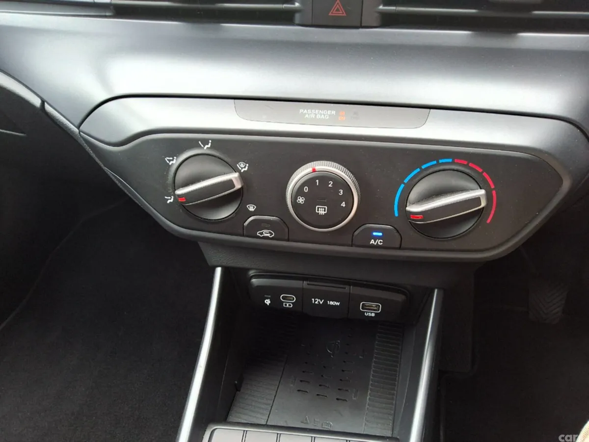 Hyundai i20 Hatchback, Petrol, 2026, Black