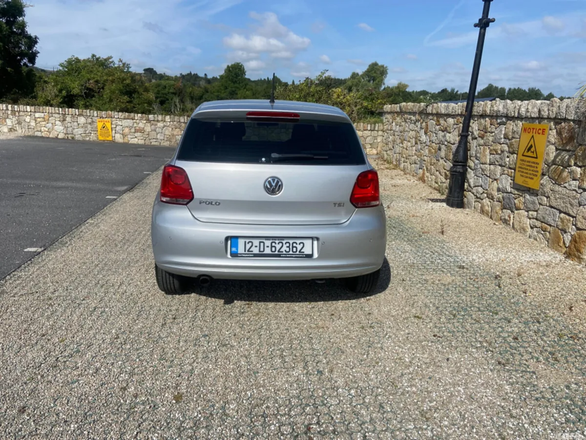 Volkswagen Polo Hatchback, Petrol, 2012, Silver