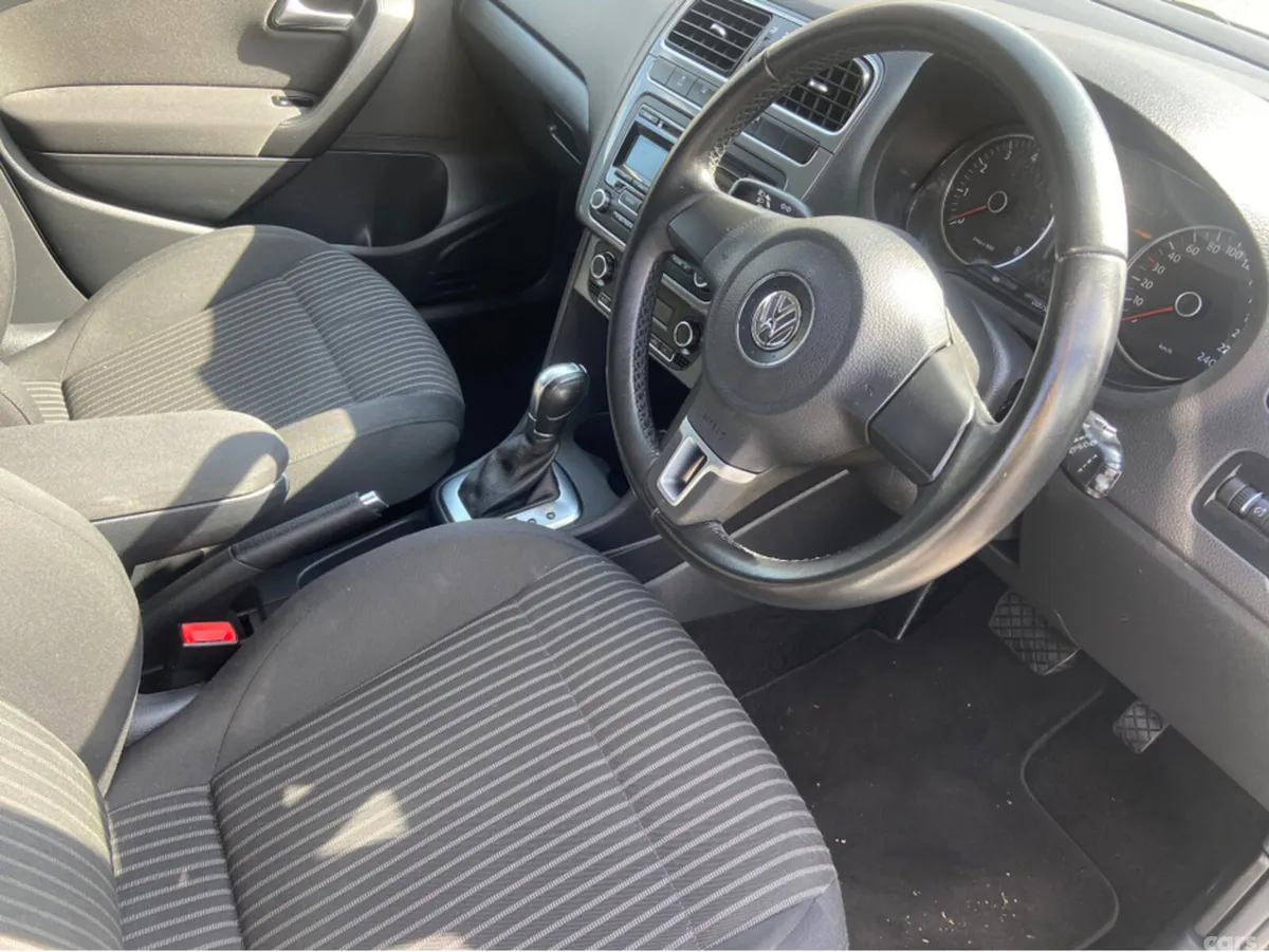 Volkswagen Polo Hatchback, Petrol, 2012, Silver