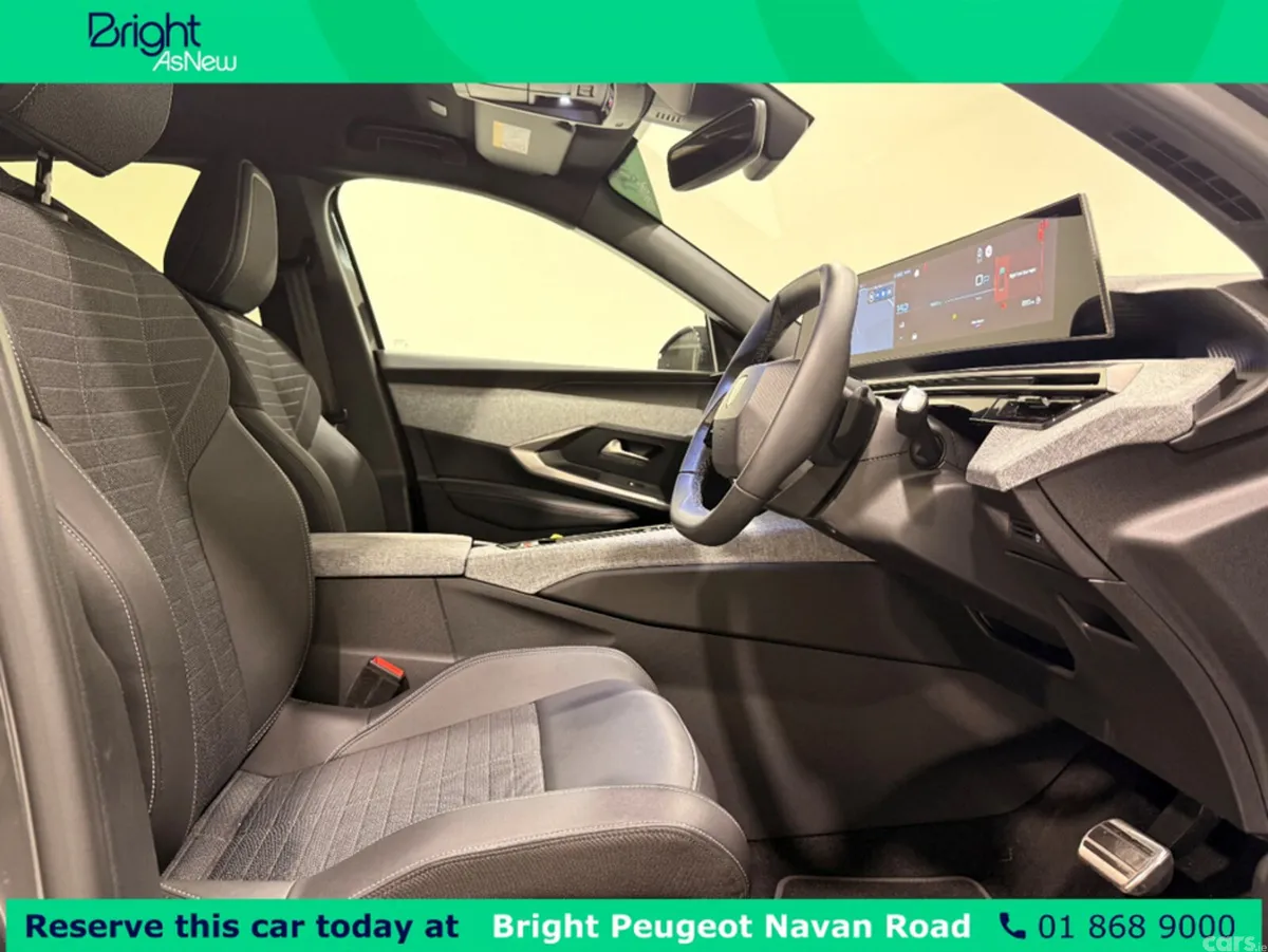 Peugeot 3008 SUV, Petrol, 2025, Grey