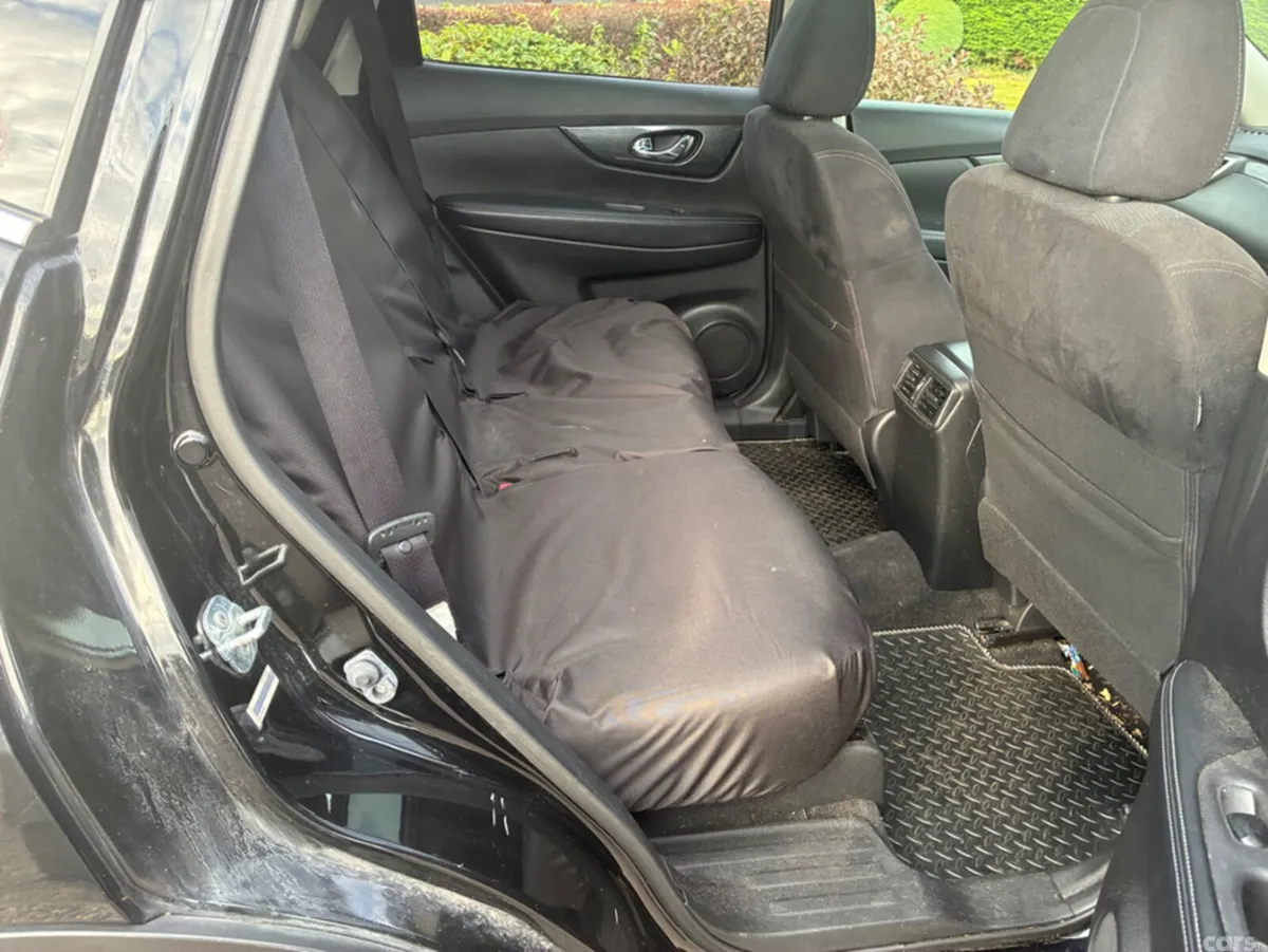 Nissan X-Trail Estate, Diesel, 2016, Black