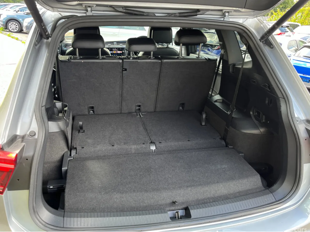 Volkswagen Tiguan Allspace SUV, Diesel, 2023, Grey