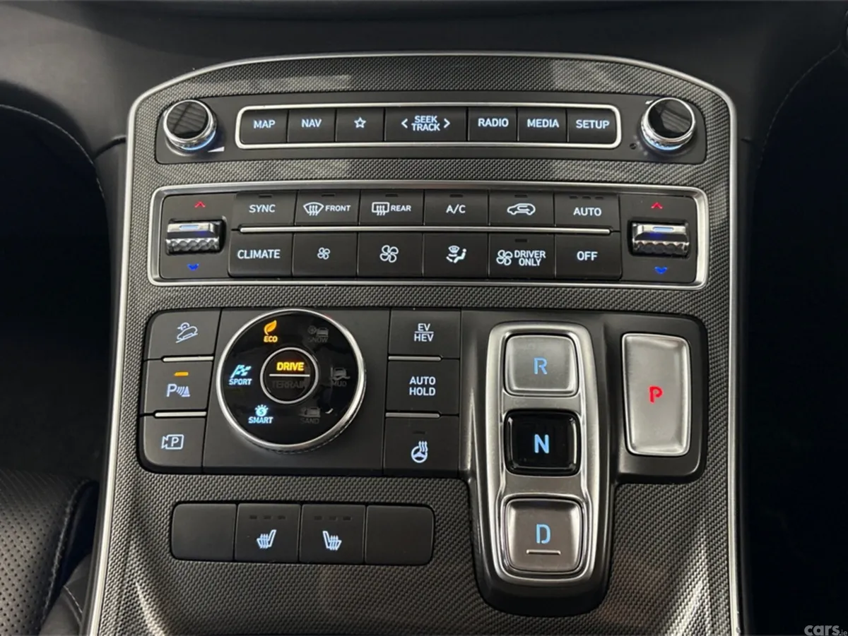 Hyundai Santa Fe Estate, Petrol Plug-in Hybrid, 2023, Black