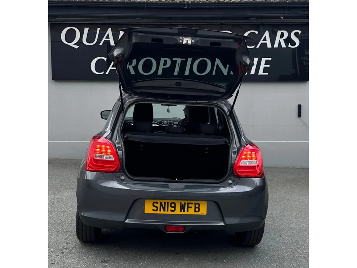 Suzuki Swift Hatchback, Petrol Hybrid, 2019, Grey