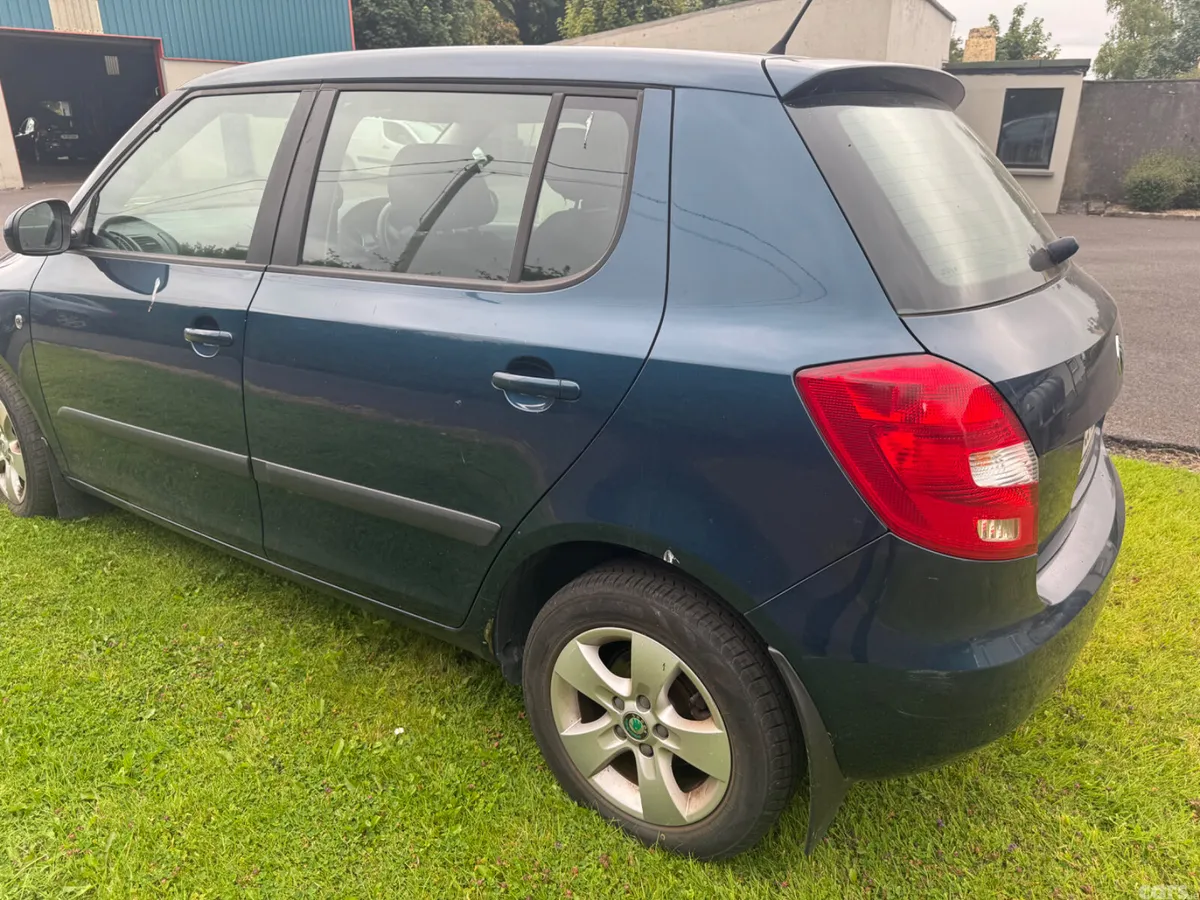 Skoda Fabia Hatchback, Diesel, 2012, Blue
