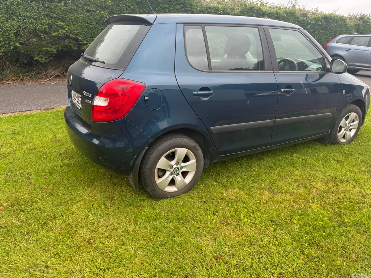 Skoda Fabia Hatchback, Diesel, 2012, Blue