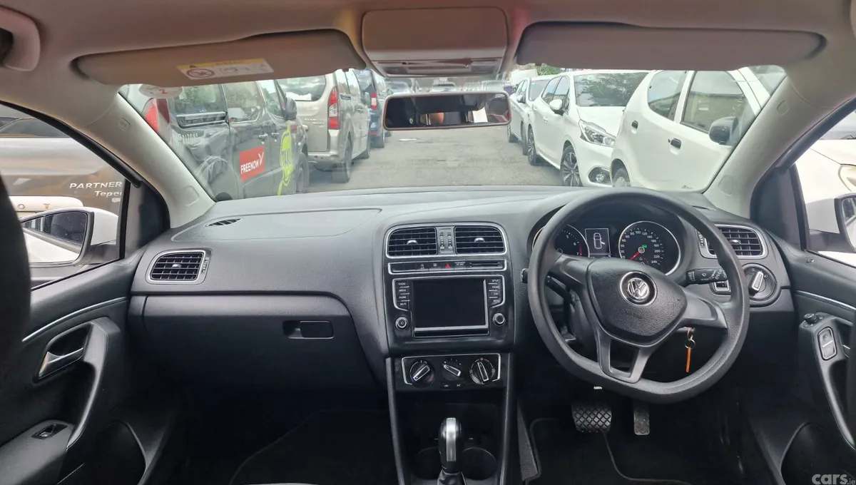 Volkswagen Polo Hatchback, Petrol, 2018, White