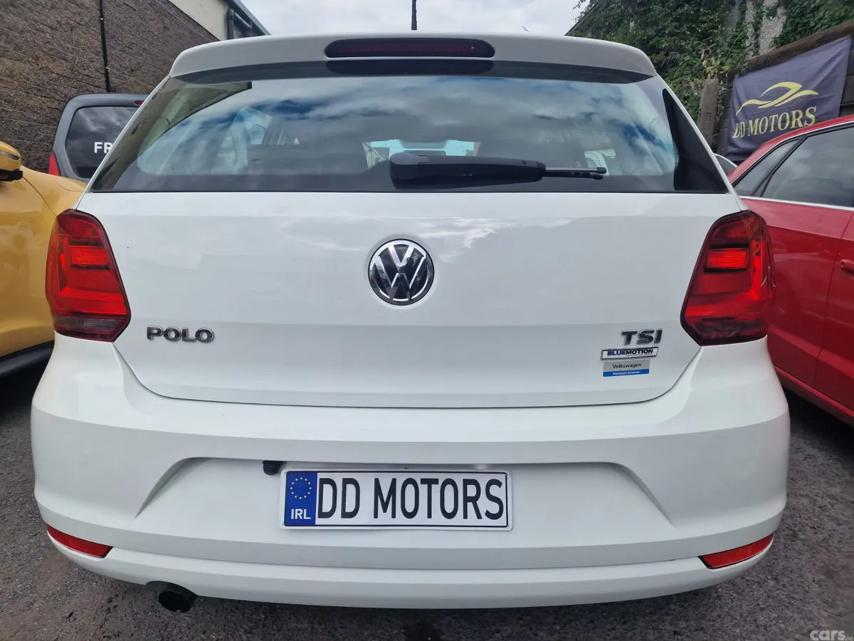 Volkswagen Polo Hatchback, Petrol, 2018, White