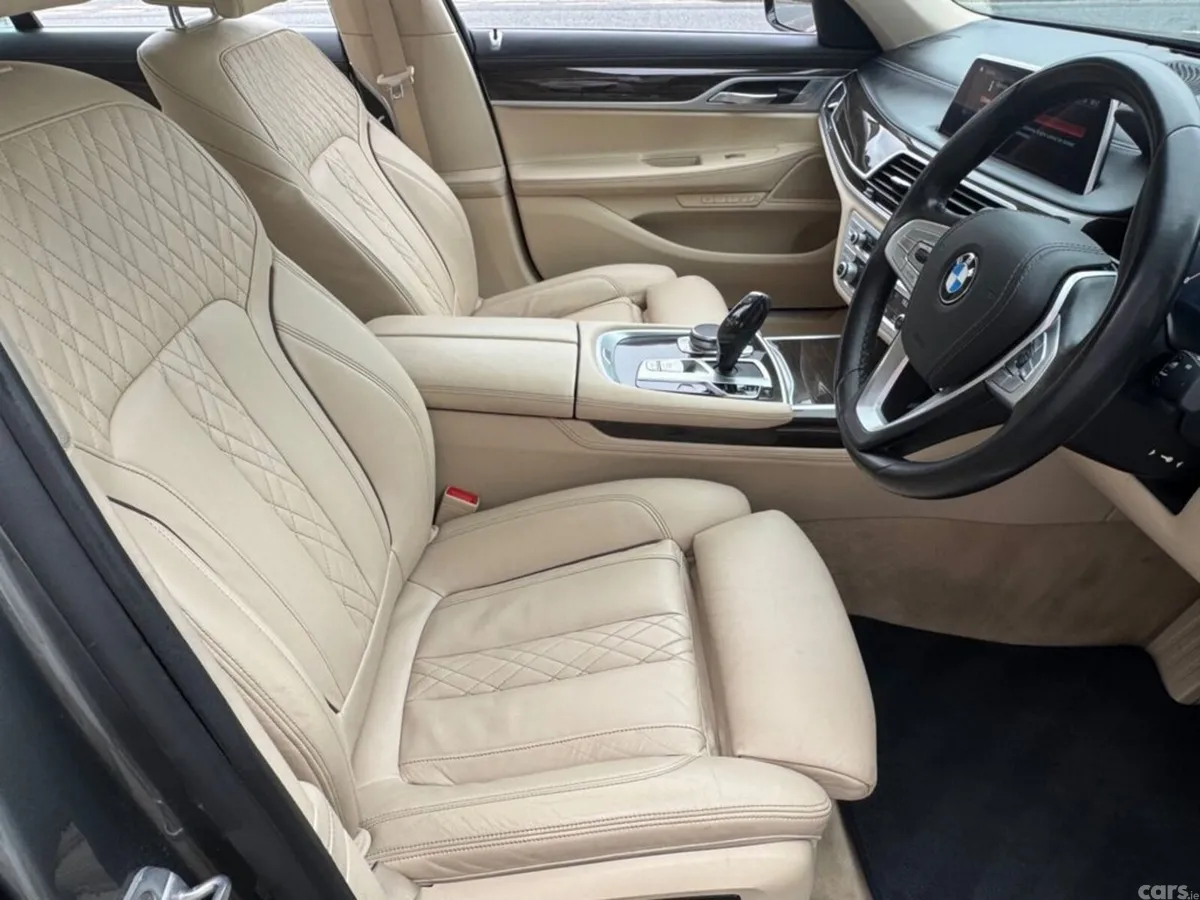 BMW 7-Series Saloon, Diesel, 2018, Grey