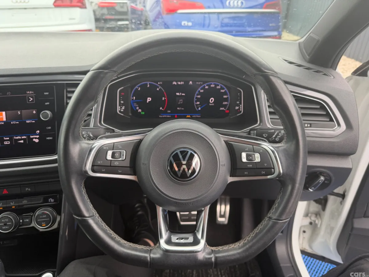 Volkswagen T-Roc SUV, Diesel, 2021, White