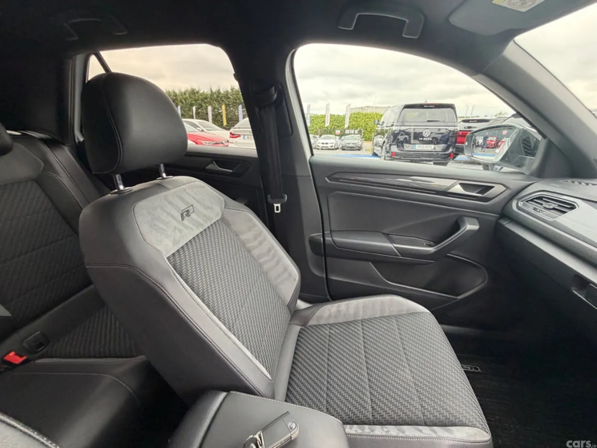 Volkswagen T-Roc SUV, Diesel, 2021, White