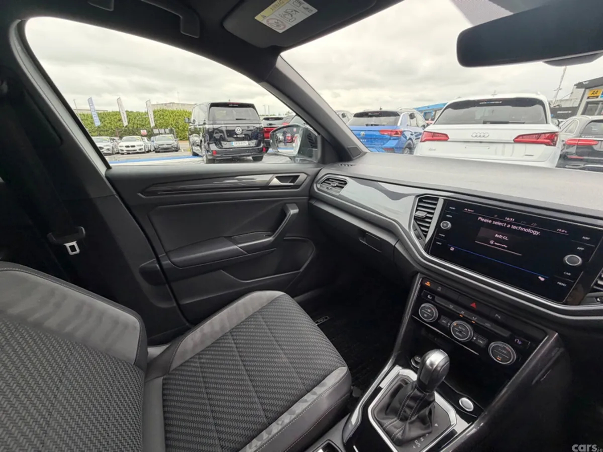 Volkswagen T-Roc SUV, Diesel, 2021, White