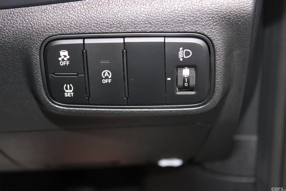 Hyundai i20 Hatchback, Petrol, 2025, Black
