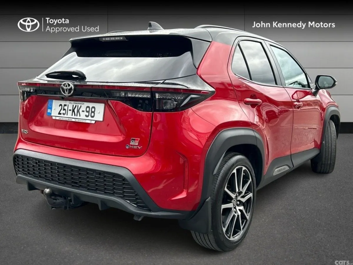 Toyota Yaris Cross Hatchback, Petrol Hybrid, 2025, Red