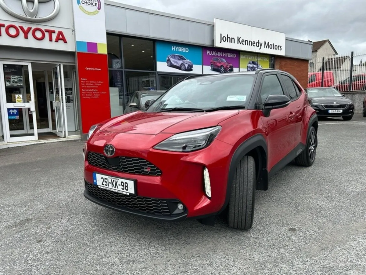 Toyota Yaris Cross Hatchback, Petrol Hybrid, 2025, Red