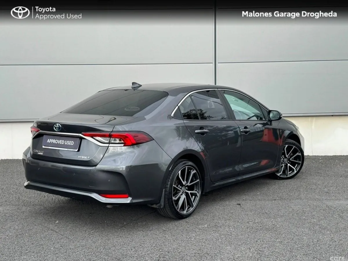 Toyota Corolla Saloon, Petrol Hybrid, 2023, Grey