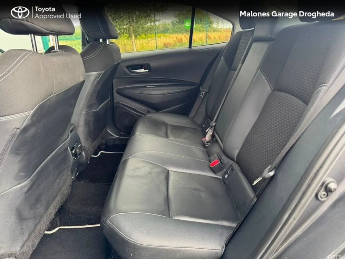 Toyota Corolla Saloon, Petrol Hybrid, 2023, Grey