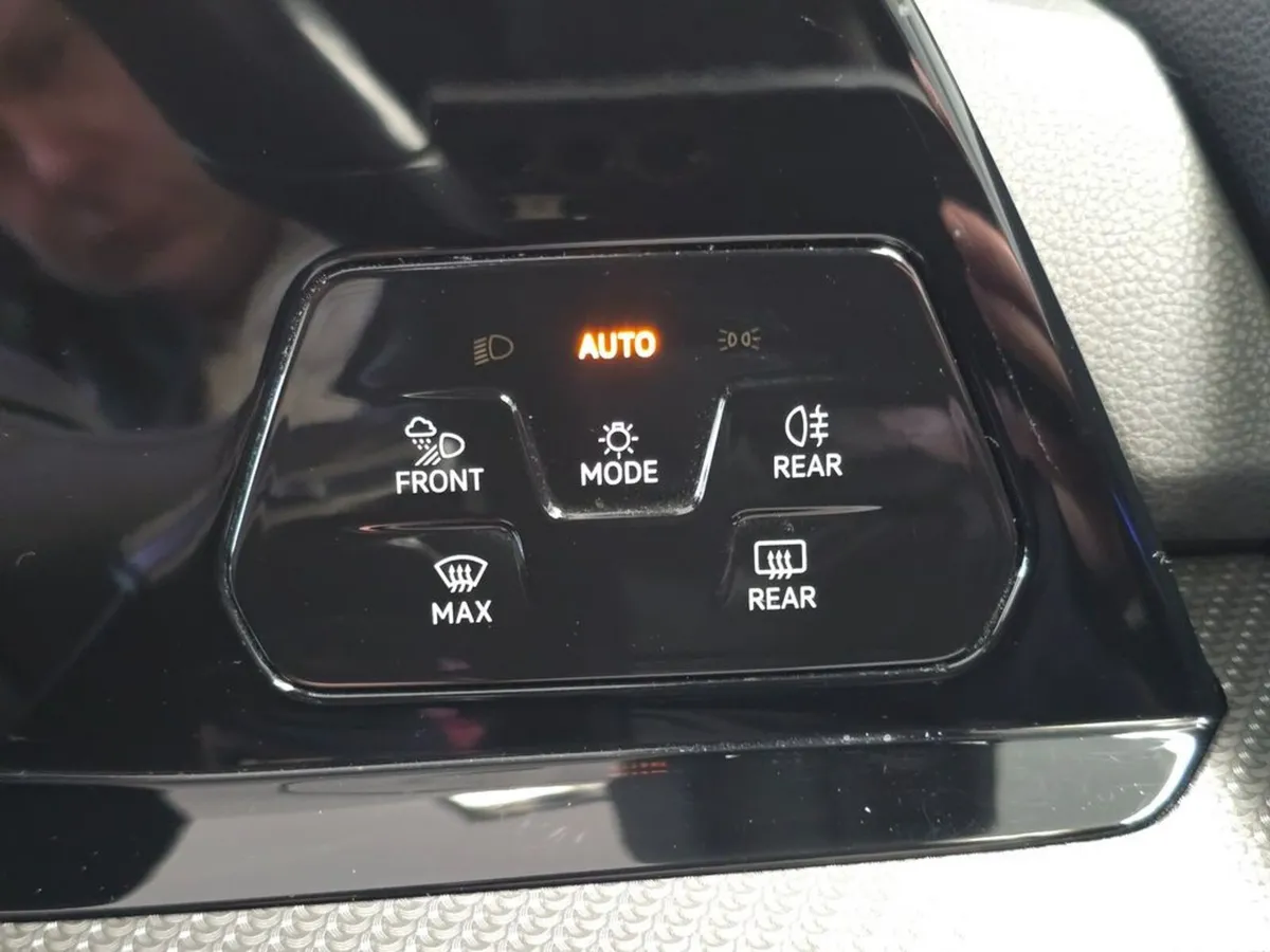 Volkswagen Golf Hatchback, Diesel, 2024, Black